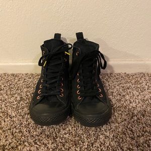 Black w/Rose Gold high top converse size:women’s 9